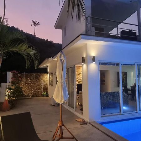 Villa Paradise, Pool And Sea View 차웽 외부 사진
